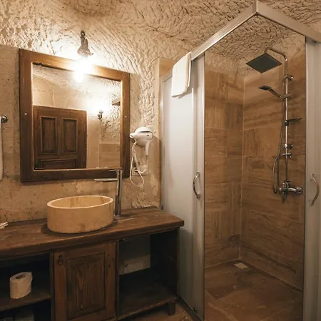 Hotel Lagania In Cave