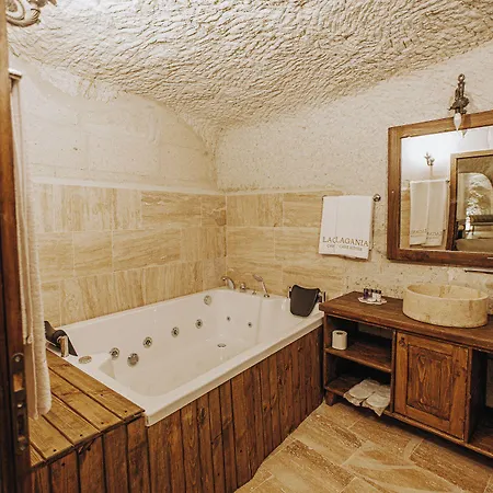 Hotel Lagania In Cave