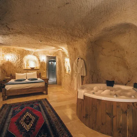 Lagania In Cave Ürgüp