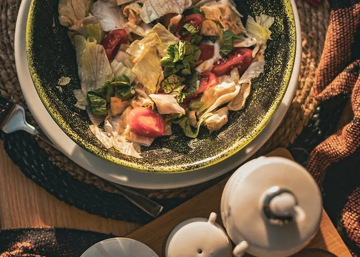 Lagania In Cave 酒店 5*