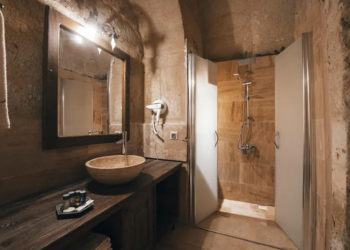 Lagania In Cave 酒店 5*