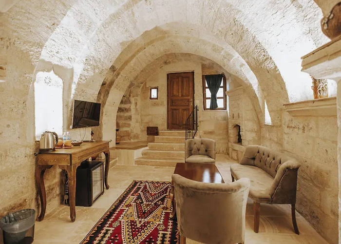 Hotel Lagania In Cave *