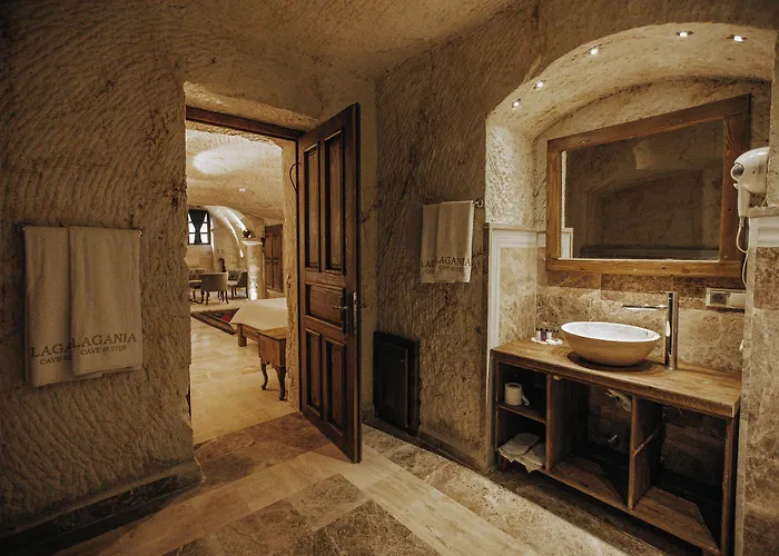 Lagania In Cave Hotel