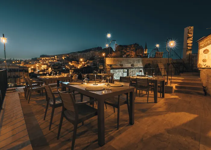 Lagania In Cave 于尔居普